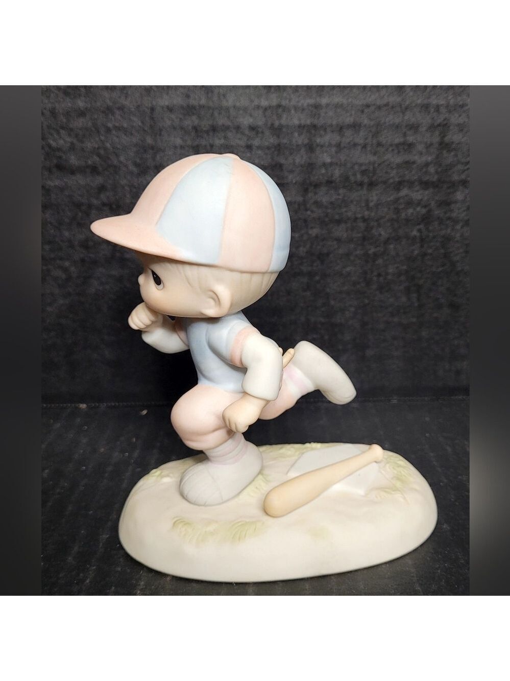 1985 Enesco Precious Moments Porcelain Figurine Lord, I'm Coming Home #100110